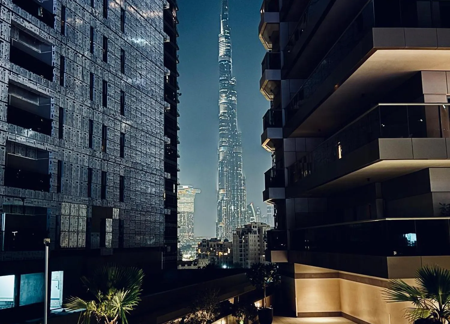 Spacious Studio, 4 Guests In The Heart Of Dubai Apartment