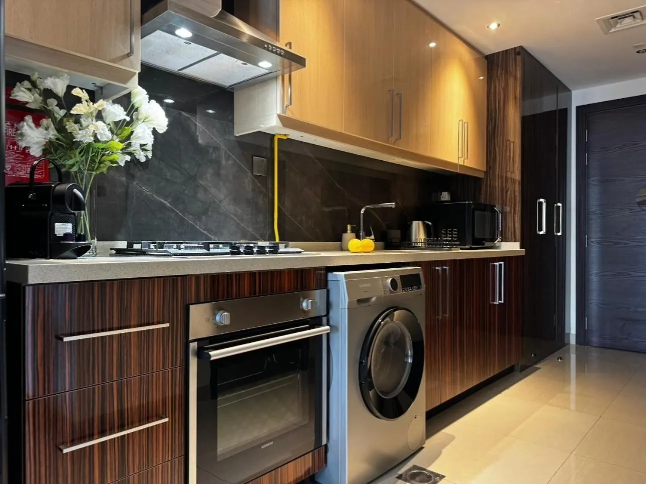 Spacious Studio, 4 Guests In The Heart Of Dubaj 0*,